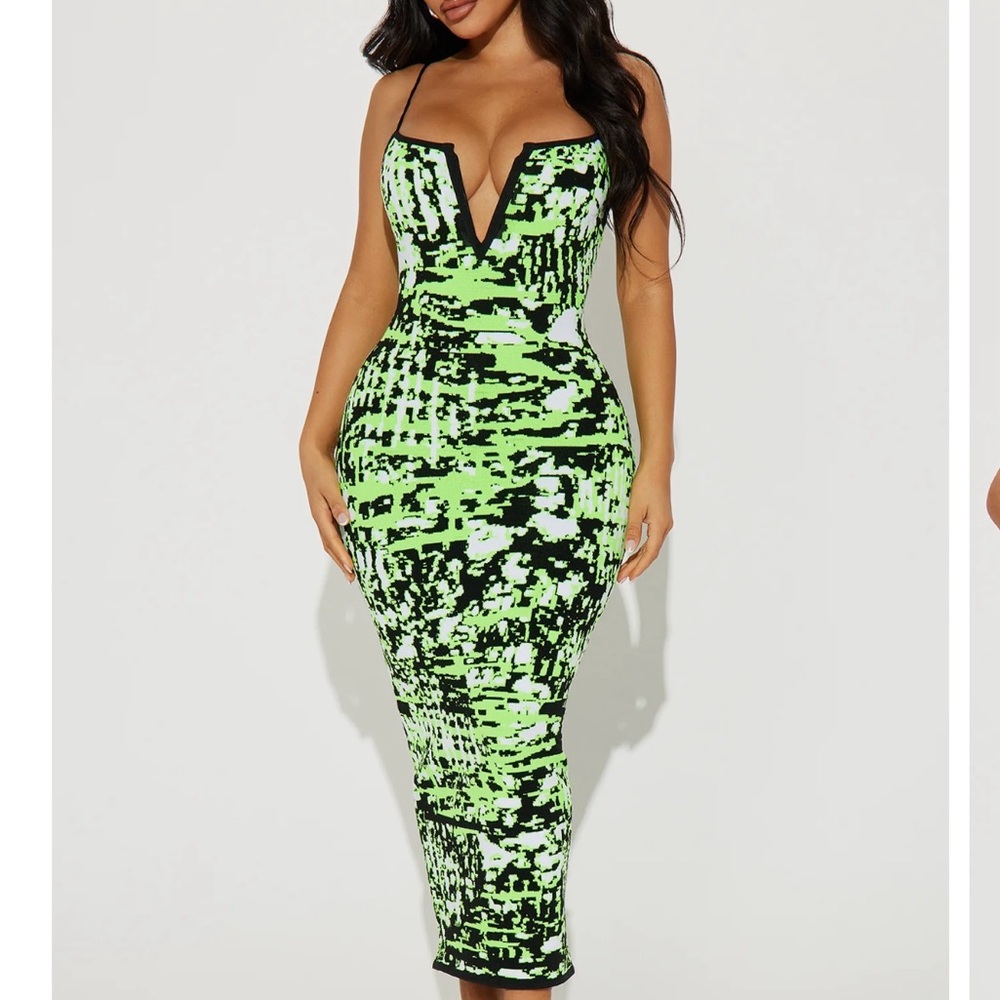 Fashion Nova Neon Green and Black Midi Dress